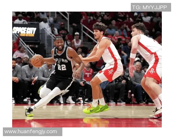 2019年火箭队与马刺队季前赛精彩回顾全场录像分析与亮点集锦 2019年火箭队与马刺队季前赛精彩回顾全场录像分析与亮点集锦