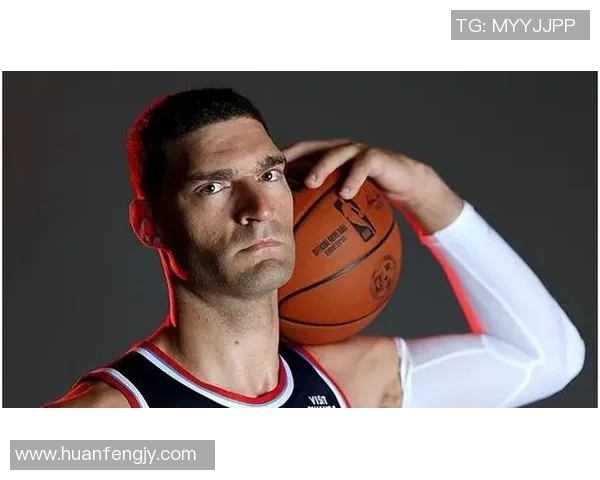 布鲁克洛佩斯：从篮球新星到NBA传奇的华丽转身